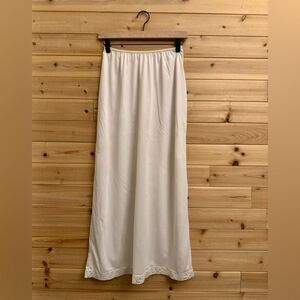 Vintage Van Raalte Size Medium Nylon Lace Trim Slit Skirt